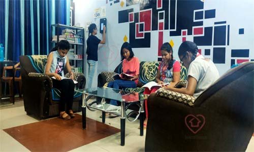 Girls Hostels near Allen Sangyan Landmark City